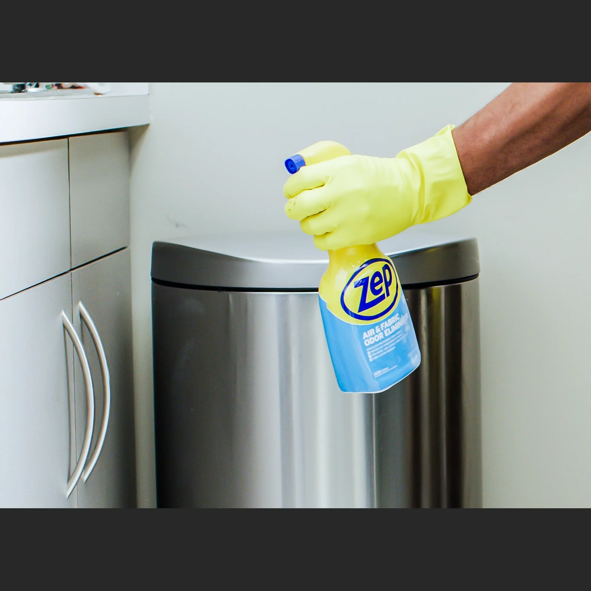 Zep Air Fresheners Air and Fabric Odor Eliminator Blue Sky Refill Air Freshener 5 Zep Air Fresheners Air and Fabric Odor Eliminator Blue Sky Refill Air Freshener - Image 3